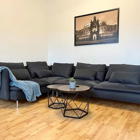 Apartment Modernes Mit Blick Zur Elbe Klipphausen